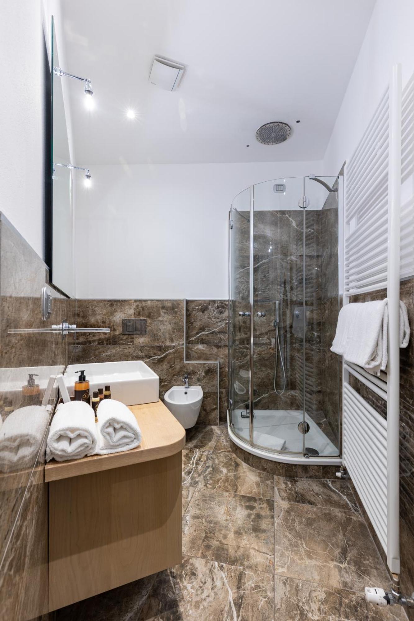 La Corte - Seta Apartment بيلاجيو المظهر الخارجي الصورة